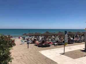 Sur la plage