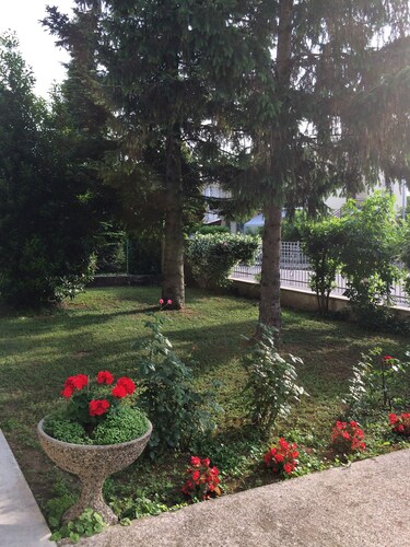 via Carducci 23 is ...