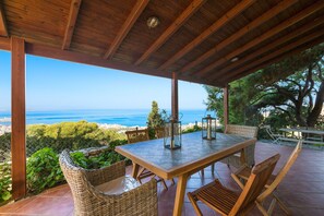 Outdoor dining - A magical hilltop retreat overlooking Chania city and the Cretan sea! (Chania)