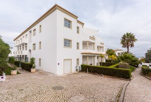 Exterior - CoolHouses Algarve Luz | Fiji 11 T1 (Luz)