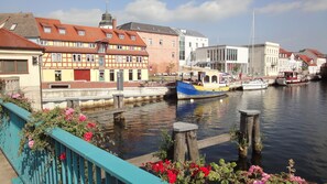 Marina - In the middle of the marina of the lagoon city Ueckermünde / Baltic Sea - apartment for 4-5 people (Ueckermünde)