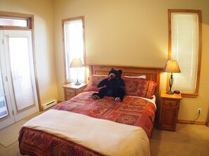 2 Schlafzimmer, Bügeleisen/Bügelbrett, Internetzugang, Bettwäsche
