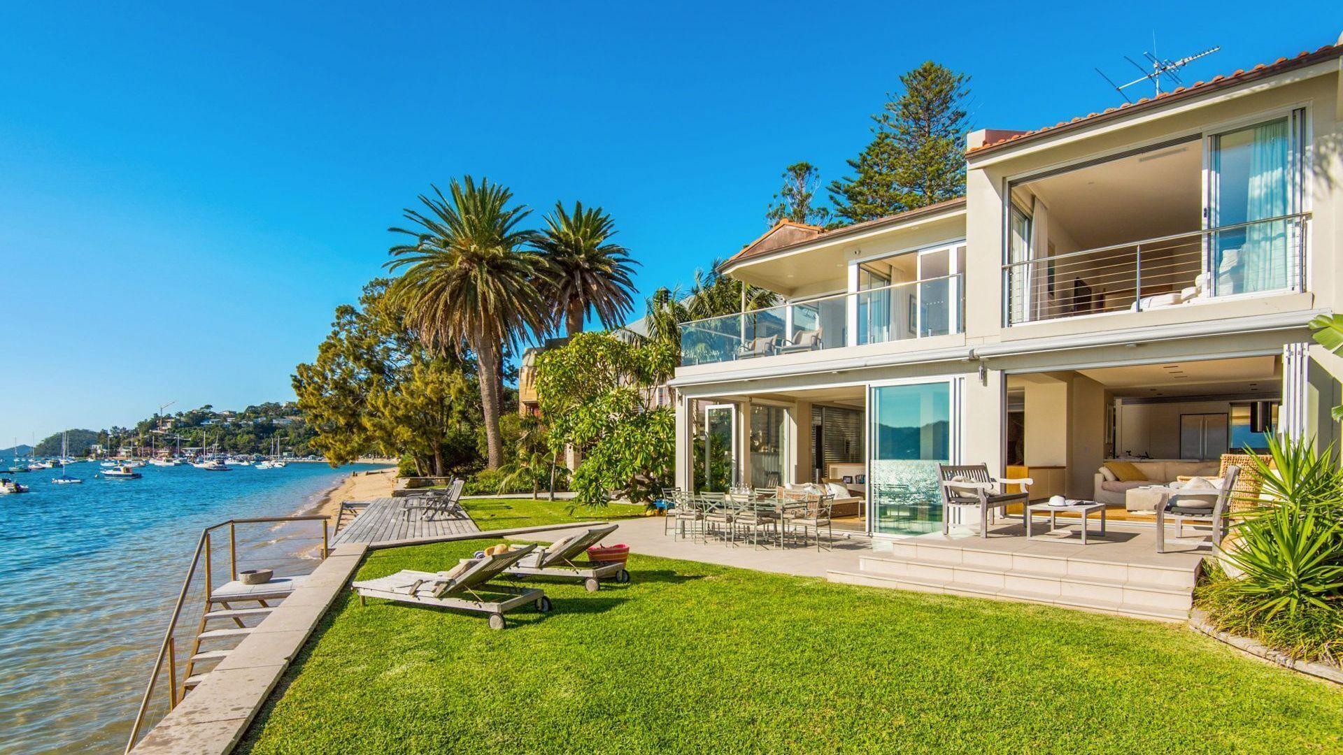 BEACH HAVEN by Palm Beach Holiday Rentals