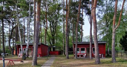 Ruhige, schöne und komfortable Ferienhäuser direkt am Sidowsee in Himmelpfort