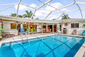 Een verwarmd zwembad