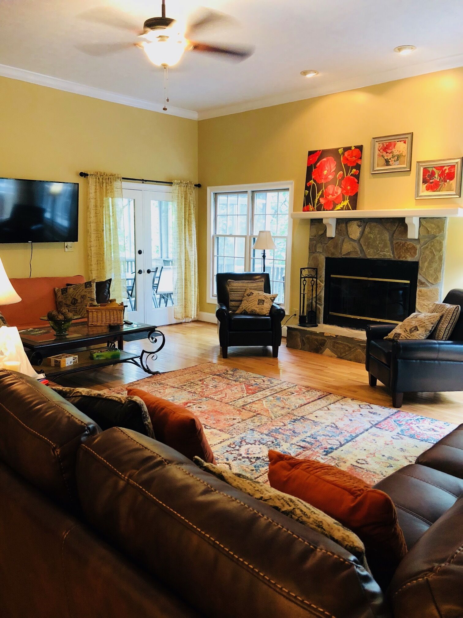 Belle Terre Chateau with Private Hot Tub 