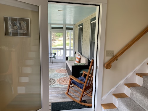 The Round Pond Getaway. Screened Porch · Fire Pit · Walk to Harbor