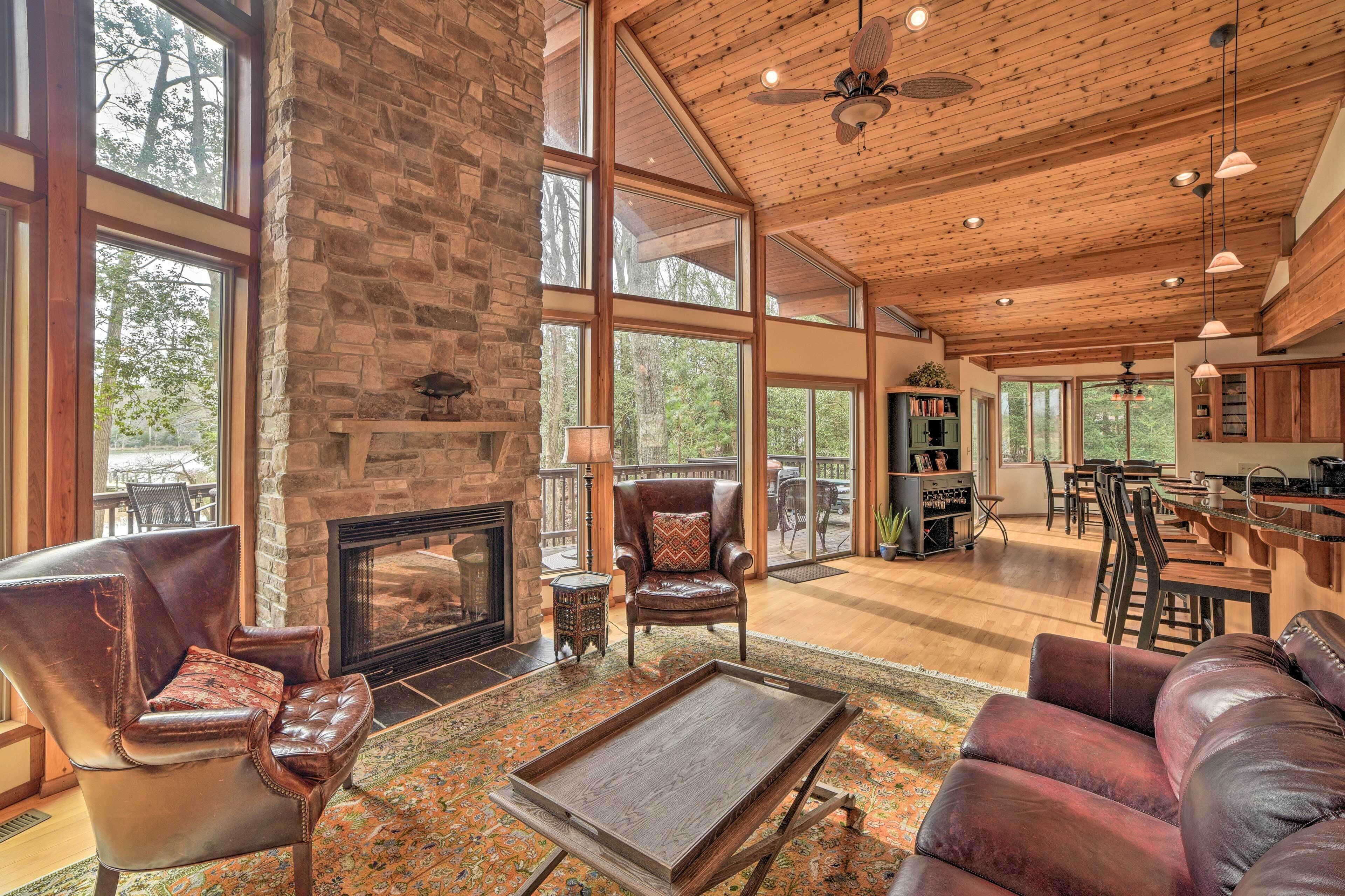 Waterfront Cottage w/ Fishing Dock & Fireplace!