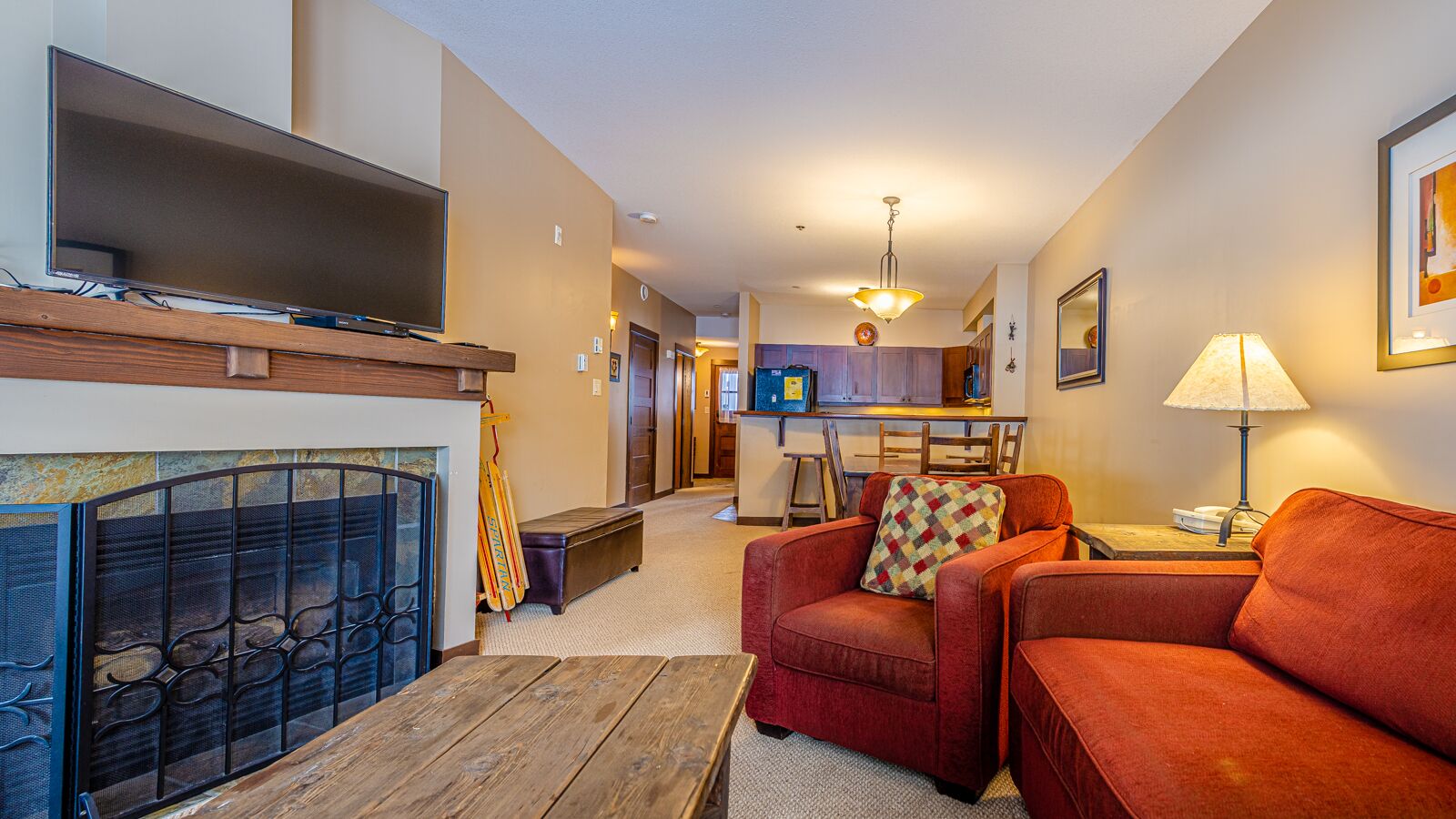 Ground floor 2 bedroom condo, very close to ski-in/out trails