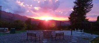 A cute, homey cottage overlooking the Apuan Alps . A perfect place to relax in.