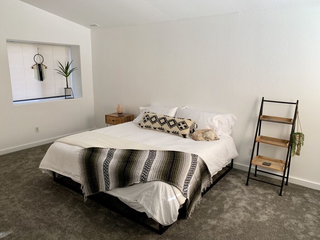 "Breath of fresh air!"  "A perfect stay!"  "Will stay here again!" "FIVE STARS!"