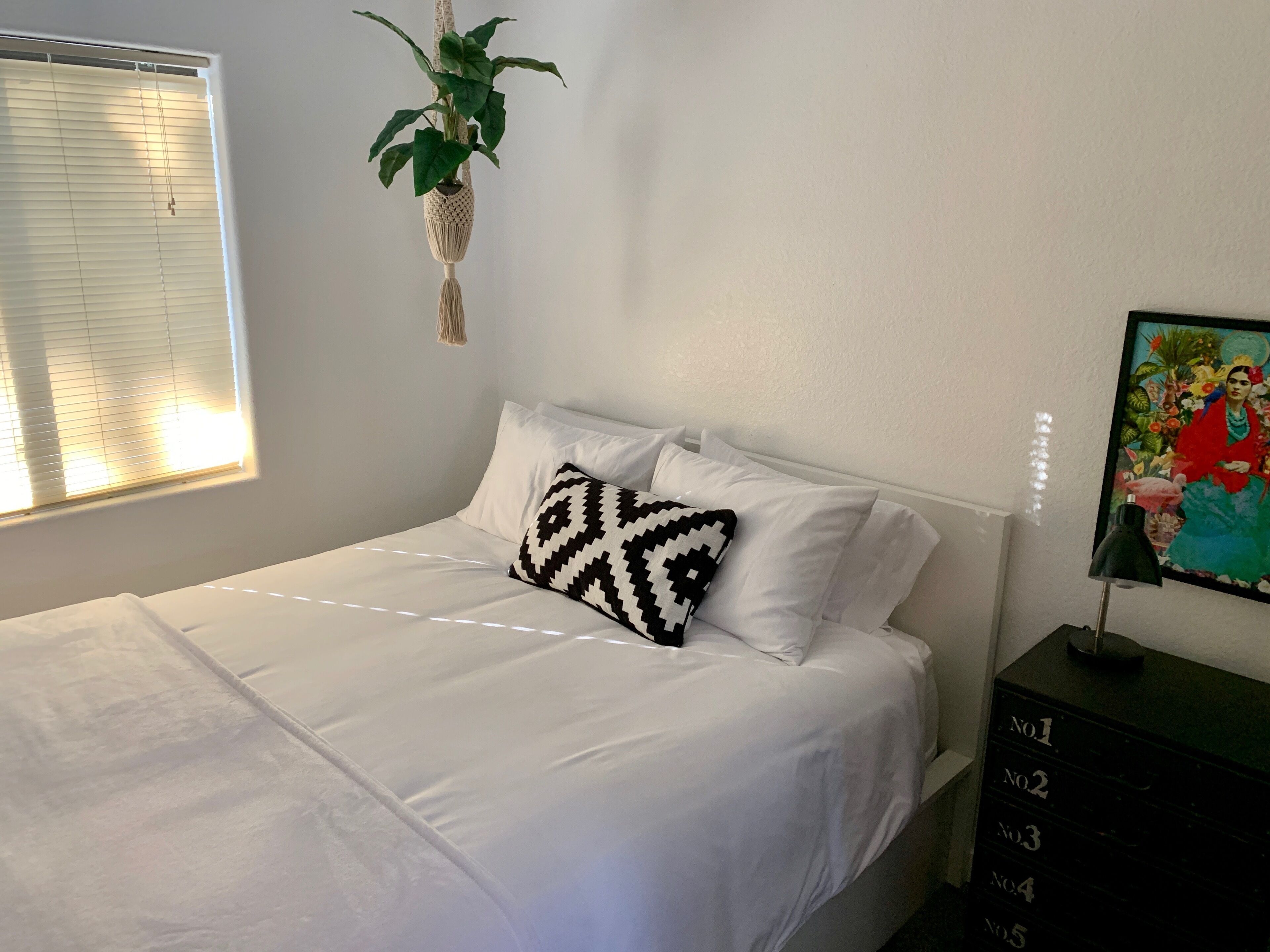 "Breath of fresh air!"  "A perfect stay!"  "Will stay here again!" "FIVE STARS!"