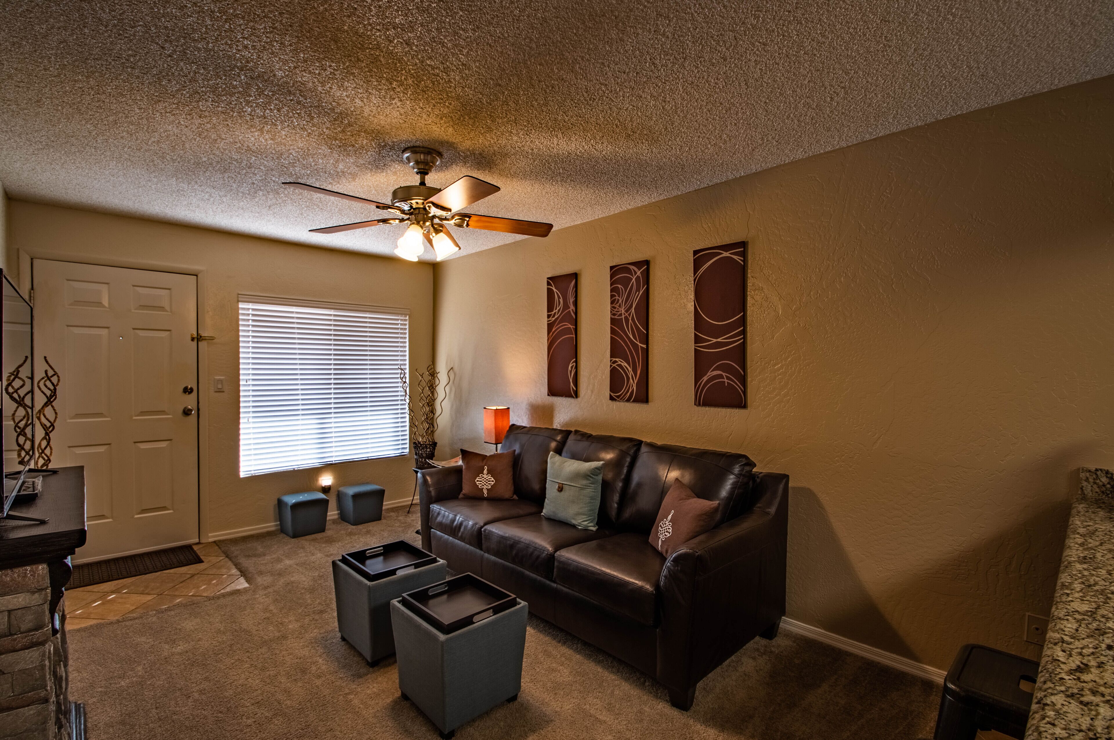 Cute Sedona Condo near trails/Seasonal COMMUNITY POOL