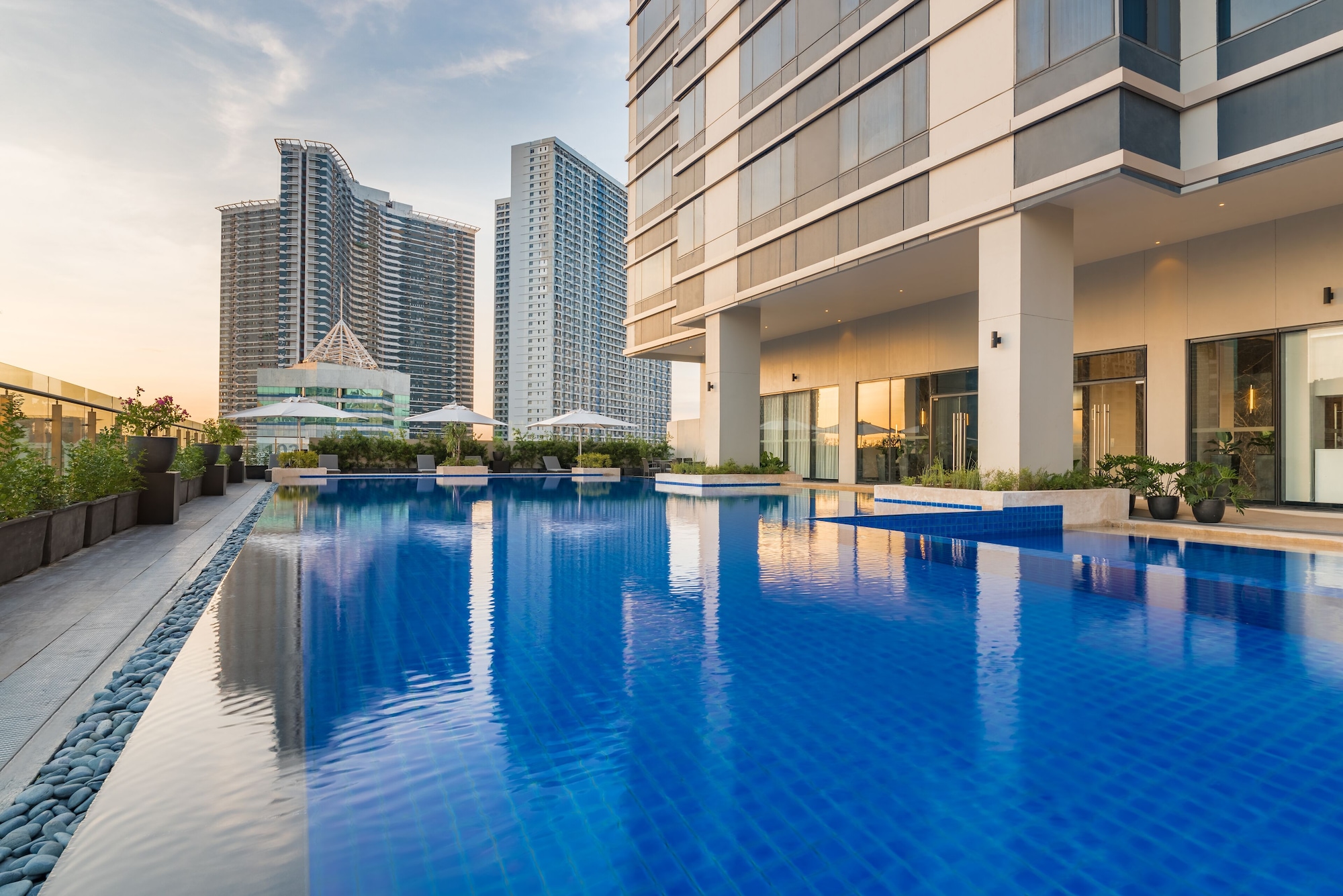 4 Star Hotels