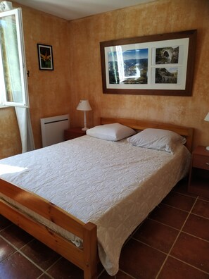 2 chambres, fer et planche Ă repasser, Wi-Fi gratuit