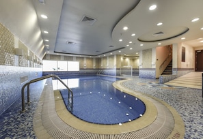 Indoor pool, outdoor pool