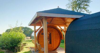 Diekkier, 4 Schlafzimmer mit TV, Kaminofen, 2 Bäder, Sauna, Garten für 2-9 Pers.