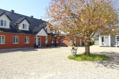 Exclusive 5 star apartment - Diekkier for 4-9 pers. sauna, quiet location