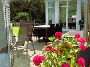 Outdoor dining - Exclusive 5 star apartment - Diekkier for 4-9 pers. sauna, quiet location (Dollerup)