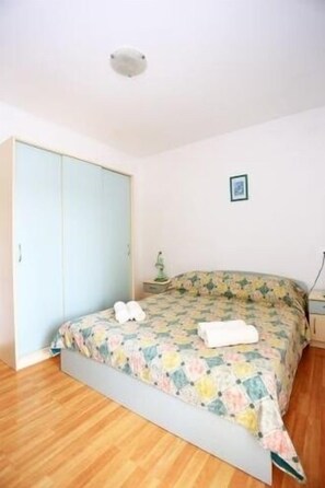 2 Schlafzimmer, kostenloses WLAN, Bettwäsche