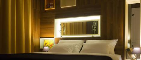 Standard Double Room | Premium bedding, Tempur-Pedic beds, minibar, in-room safe