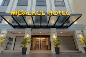 Exterior detail - MPALACE HOTEL KUALA LUMPUR (Kuala Lumpur)