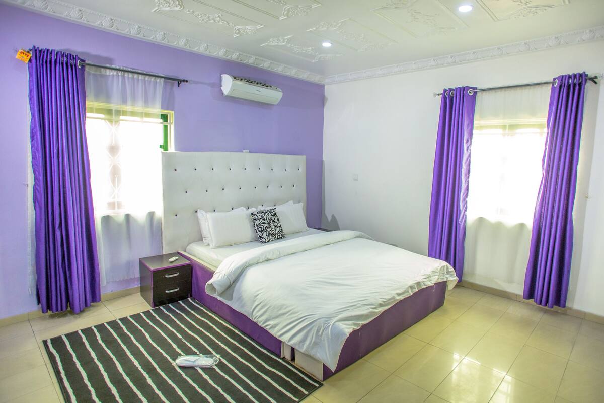 Junior Suite (Eclipse) | In-room safe, desk, free WiFi, bed sheets