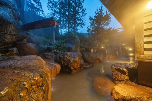 Okuhida Hot Spring Hirayukan