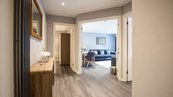 43-inch flat-screen TV with digital channels, Smart TV, Netflix