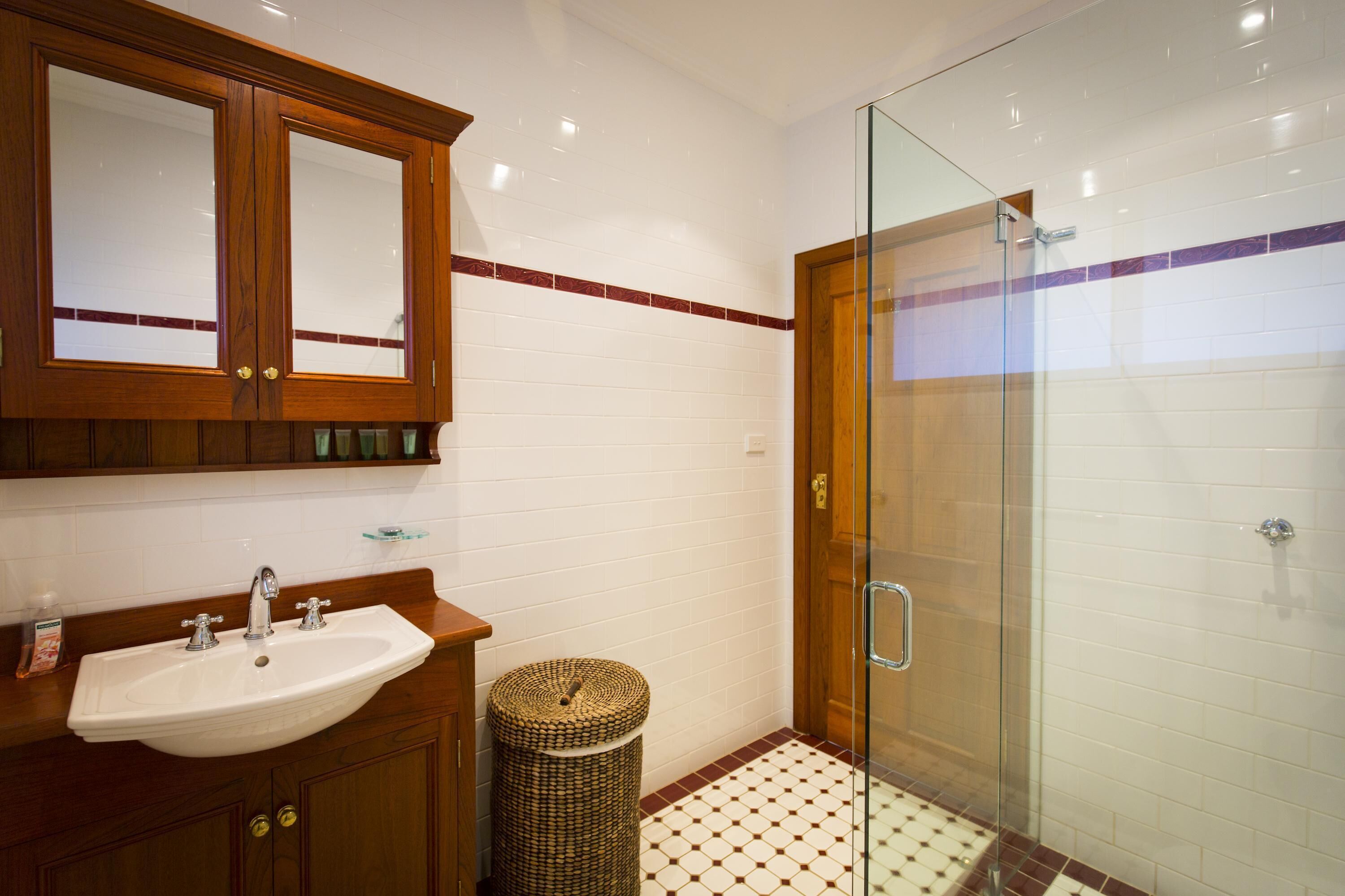 Potteroo - Stylish 4 bedroom family friendly home with private pool — image 12