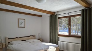 Family Apartment | Down comforters, WiFi (free), individually decorated - Haus Wildbach (Reit im Winkl)