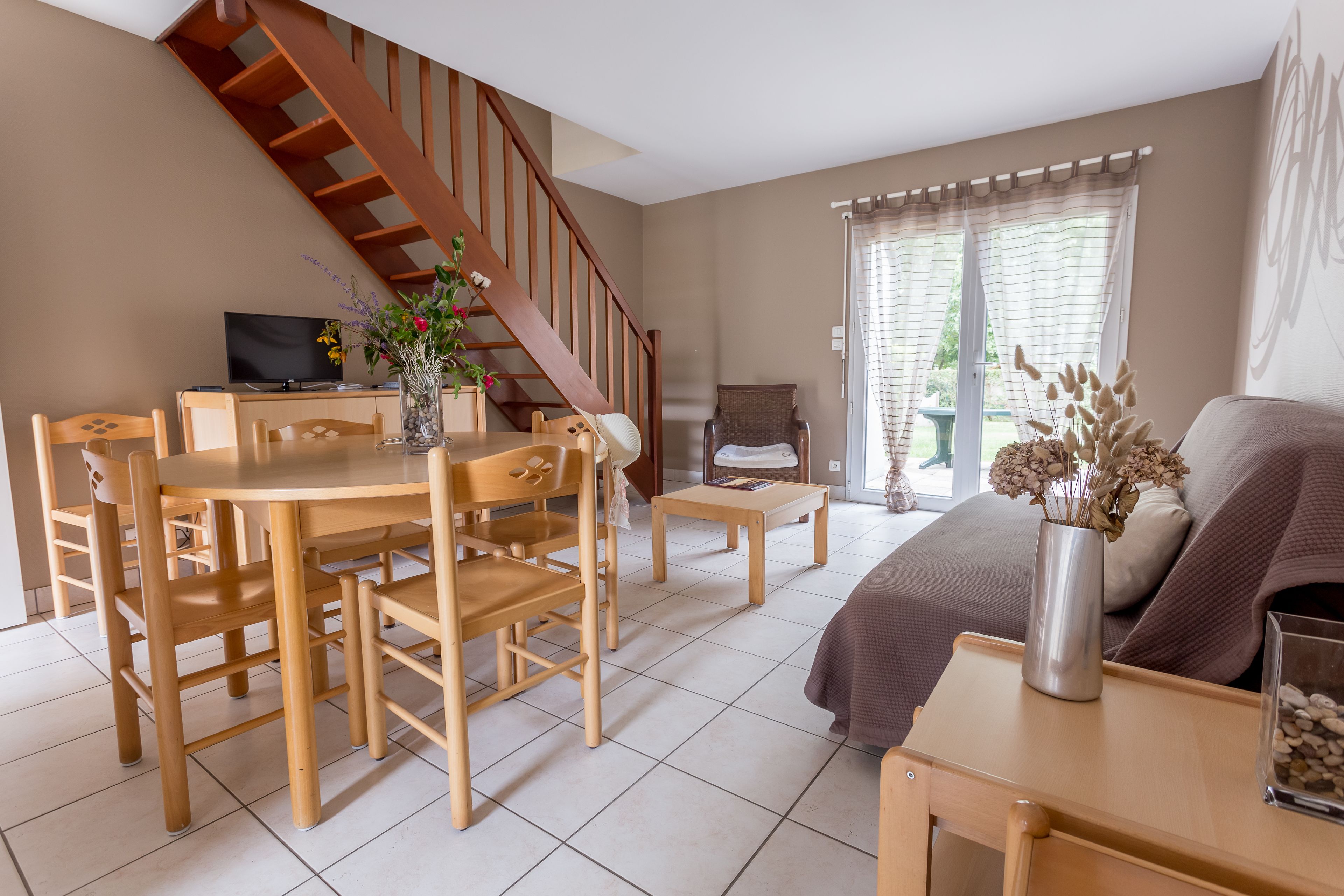 패밀리 하우스, 침실 2개, 금연, 주방 | 거실 | 평면 TV