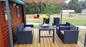 Bungalow | Terrace/patio - Camping Parc de la Brenne Chalets (Lignac)