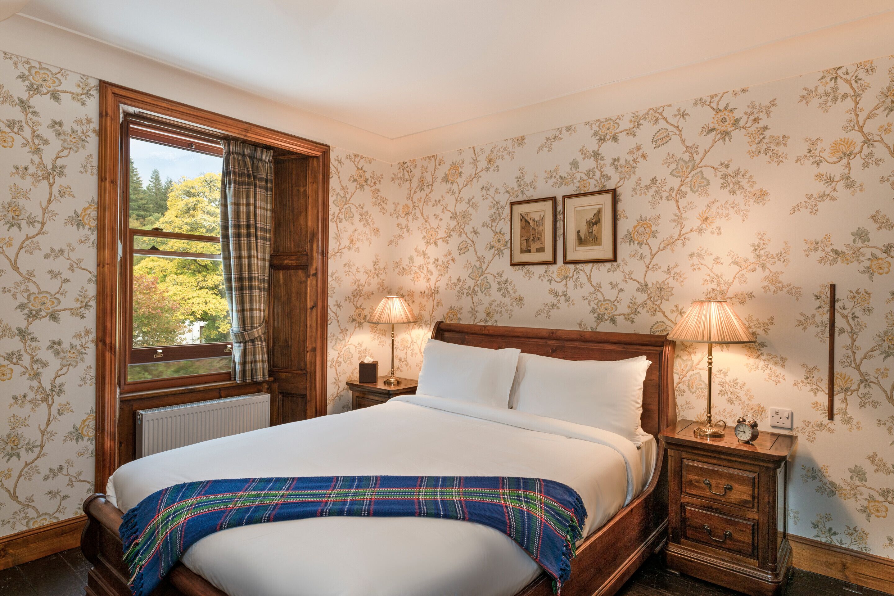 Classic Manor Double | 高級寝具、セレクト コンフォート製ベッド、セーフティボックス (室内)、客室ごとに異なる装飾