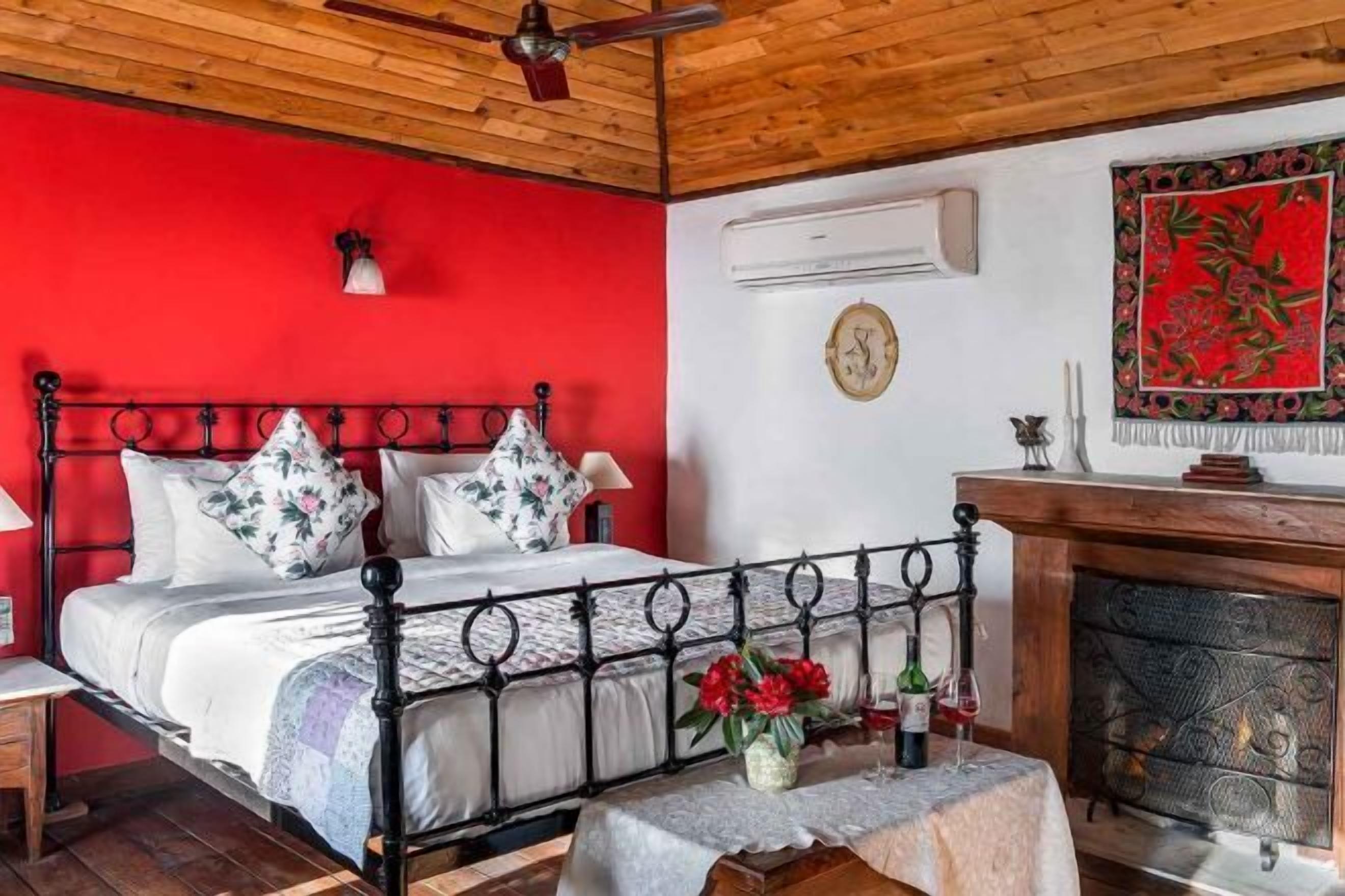 Premium bedding, Select Comfort beds, in-room safe