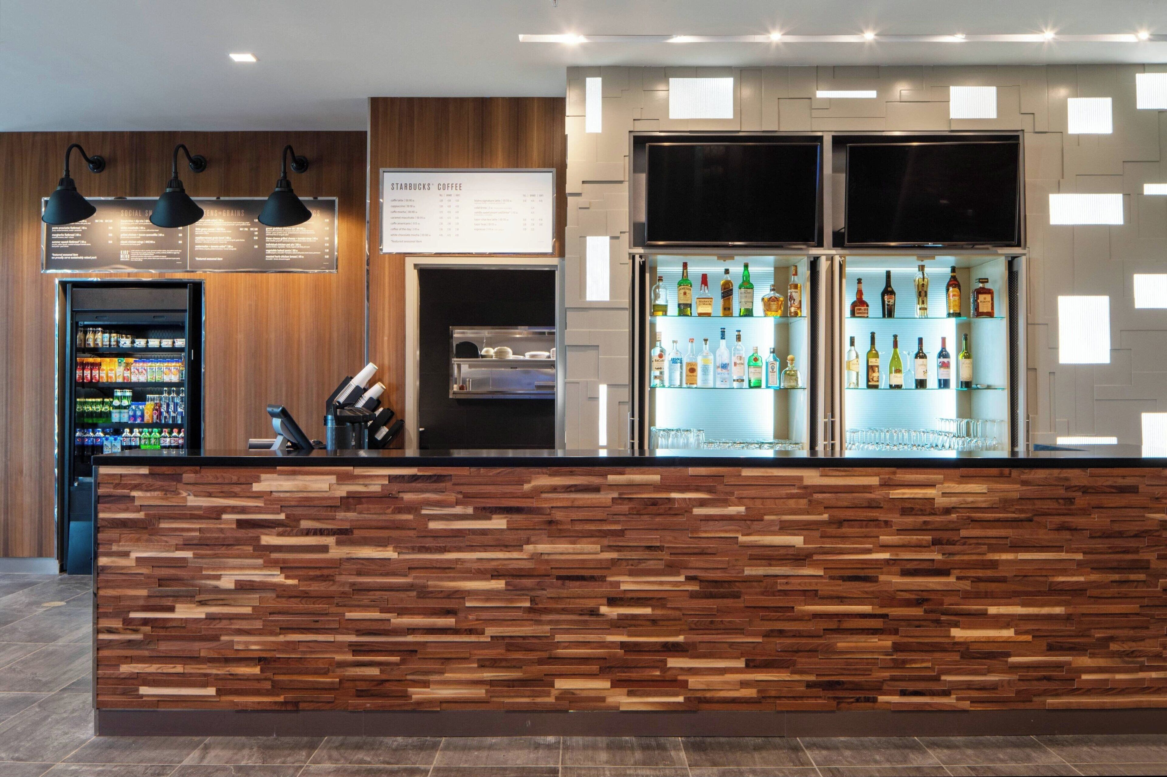 breakfast and dinner served, american cuisine