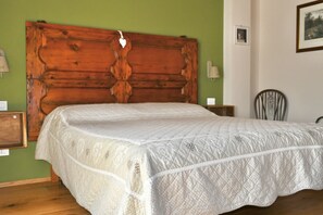 Chambre, accessible aux personnes à mobilité réduite | Chambres insonorisées, Wi-Fi gratuit