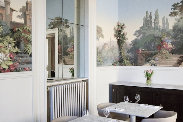 Dagelijks continentaal ontbijt inbegrepen