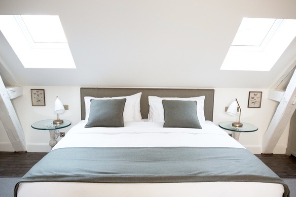 Habitació Deluxe, 1 llit doble, vistes a les vinyes (Chambre n°5) | Roba de llit d'alta qualitat, cobrellits i minibar