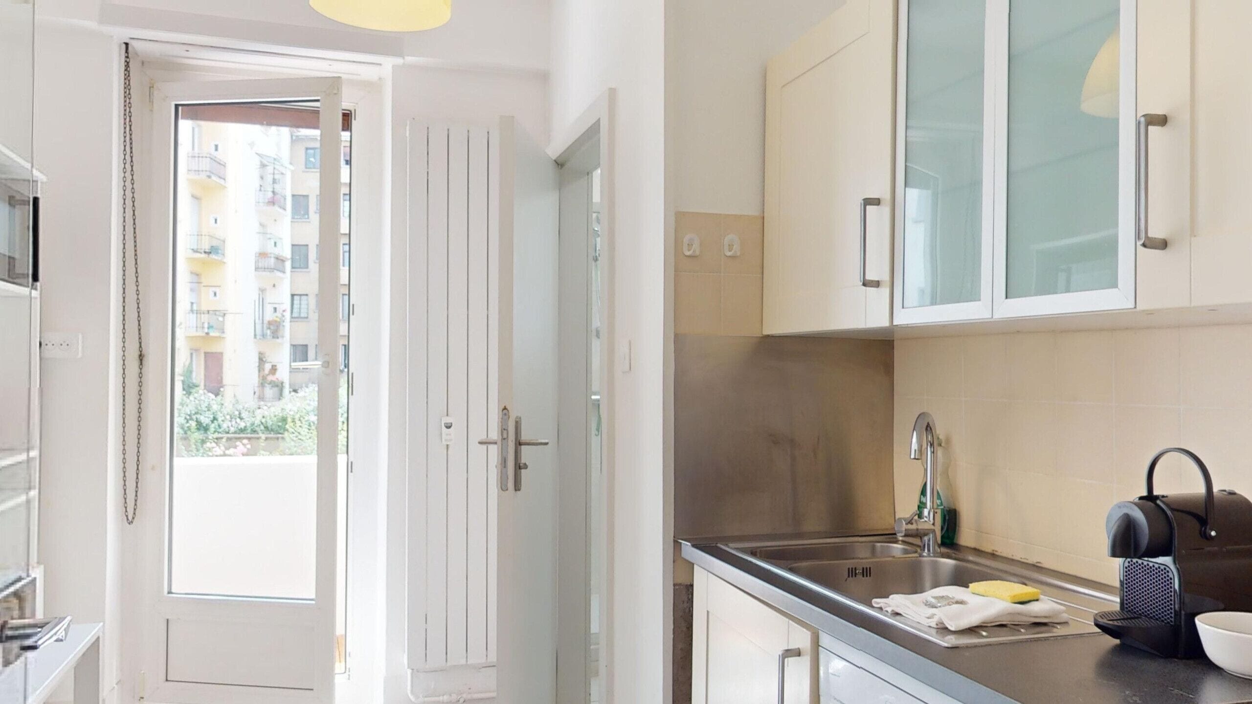 Réfrigérateur, micro-ondes, four, lave-vaisselle