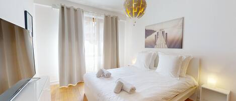 1 bedroom, iron/ironing board, free WiFi, bed sheets