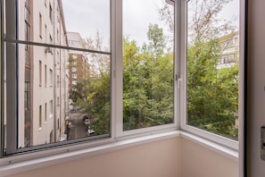 Design-Apartment, Mehrere Betten, Nichtraucher, Stadtblick | Ausblick vom Zimmer