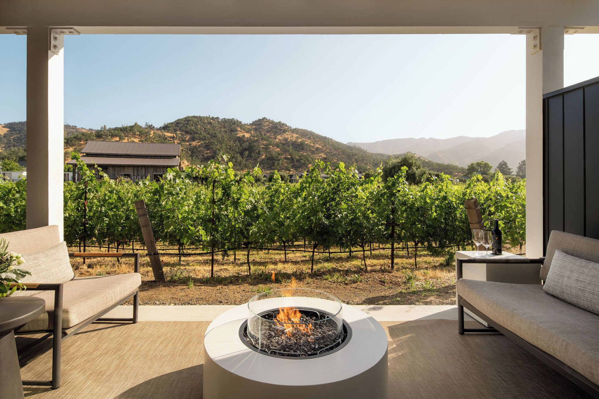 Egyptian cotton sheets, premium bedding, down comforters, pillowtop beds