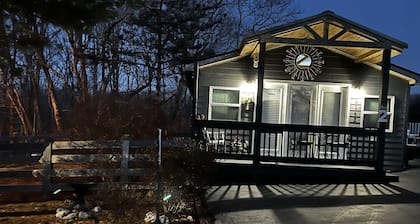 Pets Stay Free ,Studio Cottage near Nashville, TN