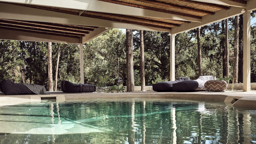 Gerakas Belvedere Hotel & Luxury Suites