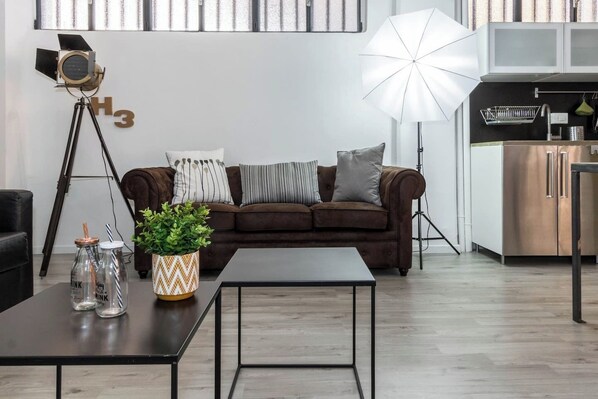 Apartment, 1 Bedroom | Living area