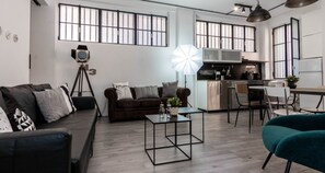 Apartment, 1 Bedroom | Living area