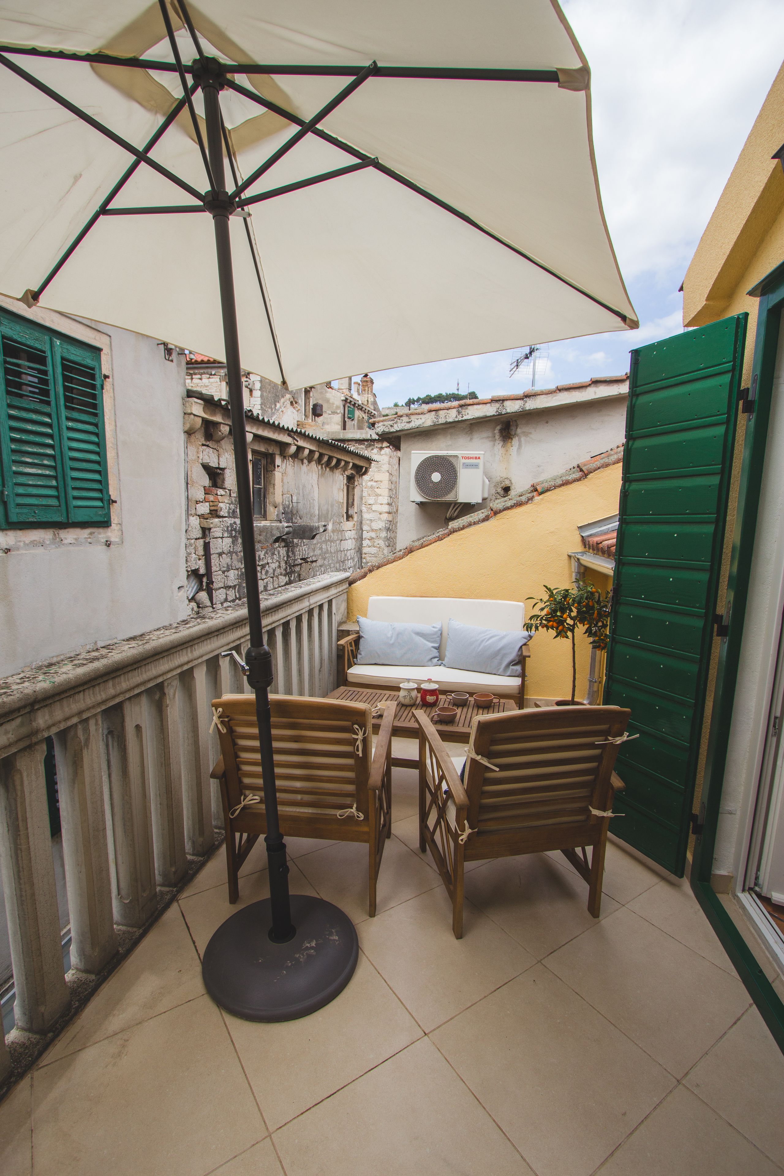 City Duplex, 2 Bedrooms, Balcony | Balcony