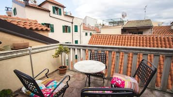 City Duplex, 1 Bedroom, Balcony | Balcony