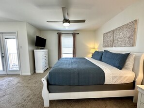 3 Schlafzimmer, Bügeleisen/Bügelbrett, kostenloses WLAN, Bettwäsche